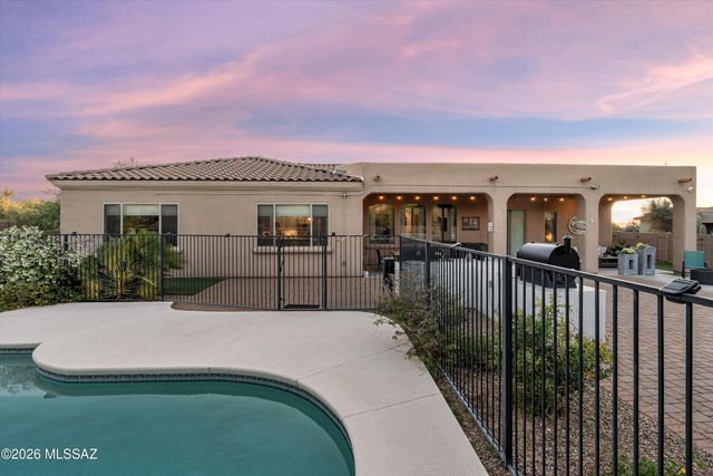 10528 S Coyote Melon Loop, Vail, AZ 85641