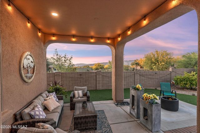 10528 S Coyote Melon Loop, Vail, AZ 85641