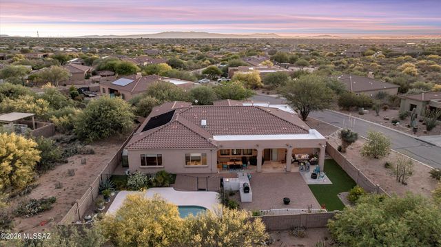 10528 S Coyote Melon Loop, Vail, AZ 85641