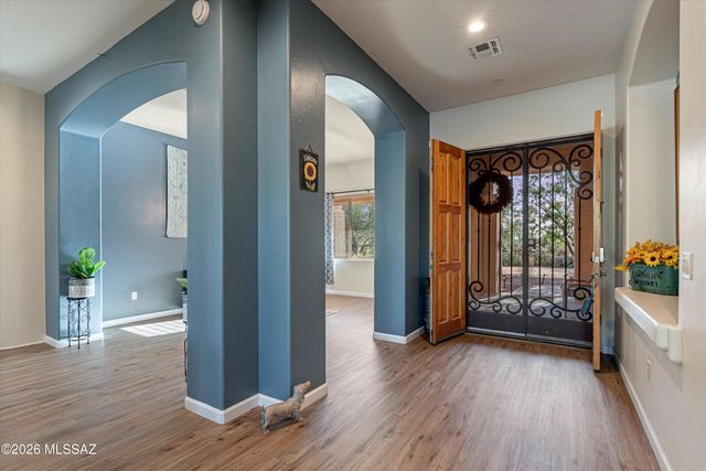 10528 S Coyote Melon Loop, Vail, AZ 85641