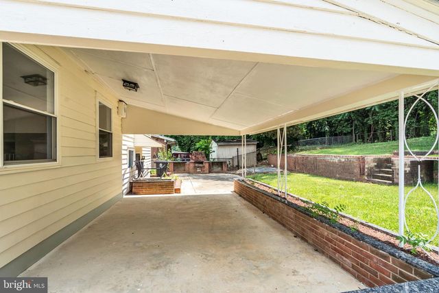 7536 ABBINGTON DR, Oxon Hill, MD 20745