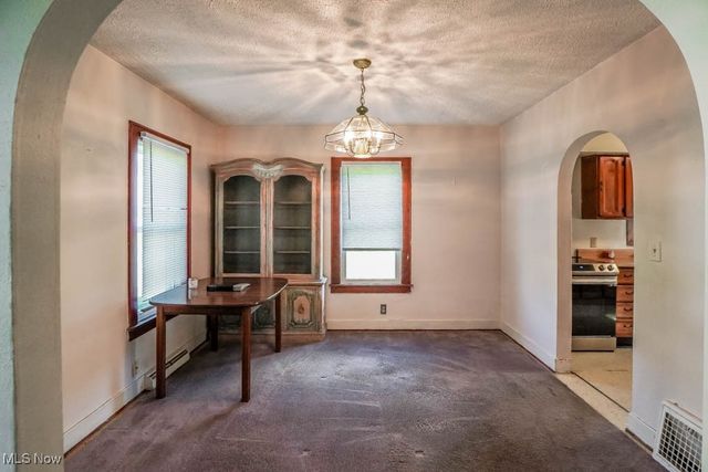 2000 Prairie College Street SW, Canton, OH 44706