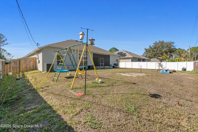 2251 Angel Road SE, Palm Bay, FL 32909
