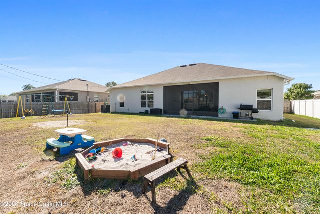 2251 Angel Road SE, Palm Bay, FL 32909