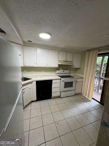 3119 Fairington Drive, Lithonia, GA 30038