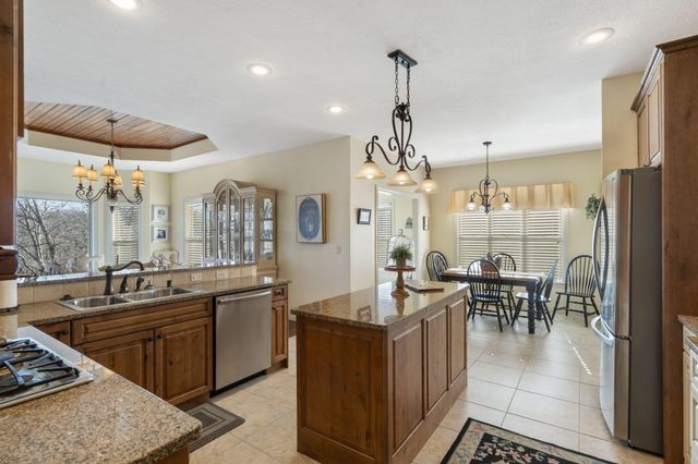 122 Arabian Way, Saddlebrooke, MO 65630