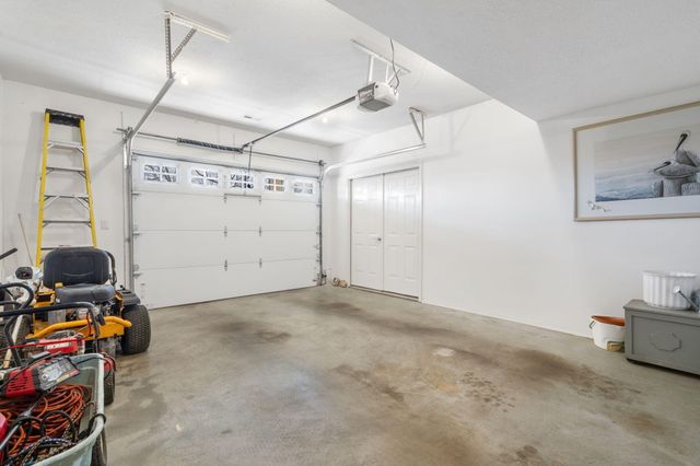 122 Arabian Way, Saddlebrooke, MO 65630