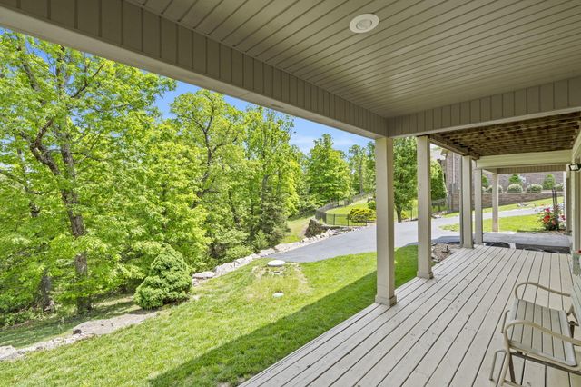 122 Arabian Way, Saddlebrooke, MO 65630