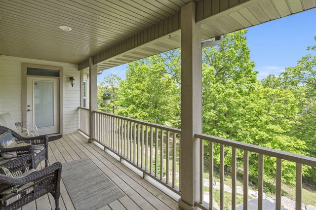 122 Arabian Way, Saddlebrooke, MO 65630