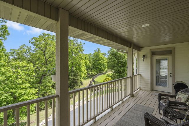 122 Arabian Way, Saddlebrooke, MO 65630