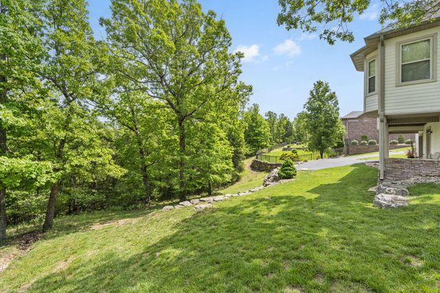 122 Arabian Way, Saddlebrooke, MO 65630