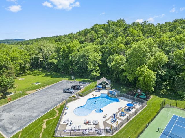 122 Arabian Way, Saddlebrooke, MO 65630