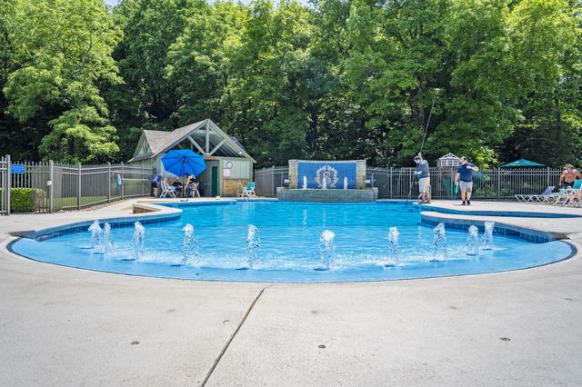 122 Arabian Way, Saddlebrooke, MO 65630