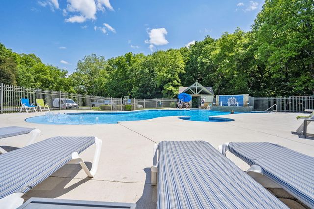 122 Arabian Way, Saddlebrooke, MO 65630