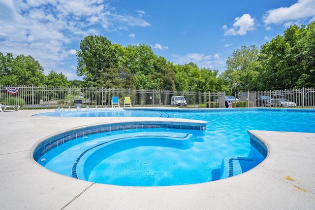 122 Arabian Way, Saddlebrooke, MO 65630