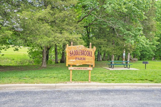 122 Arabian Way, Saddlebrooke, MO 65630