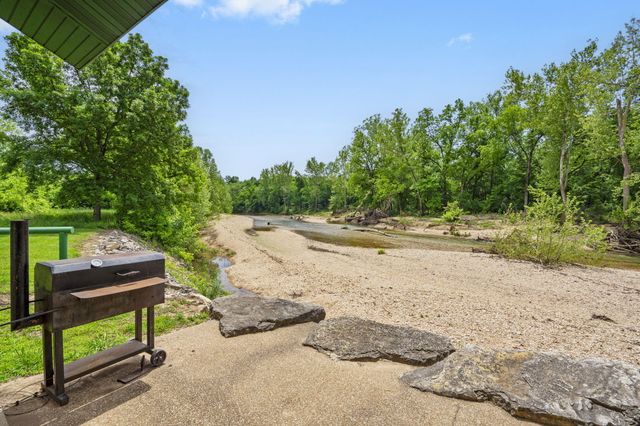 122 Arabian Way, Saddlebrooke, MO 65630