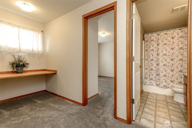 231 Easton Avenue W, Eatonville, WA 98328