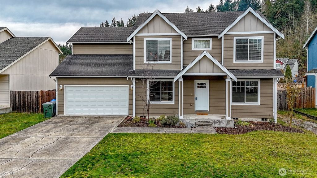 231 Easton Avenue W, Eatonville, WA 98328