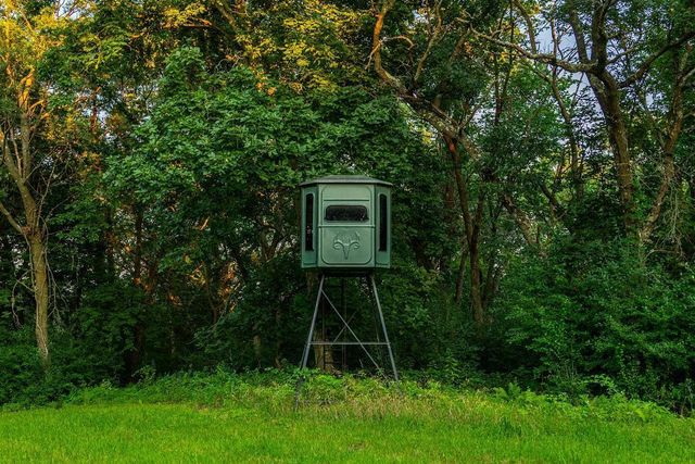 N34701 County Road S, Preston Twp, WI 54616