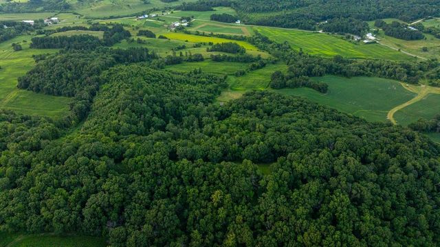 N34701 County Road S, Preston Twp, WI 54616