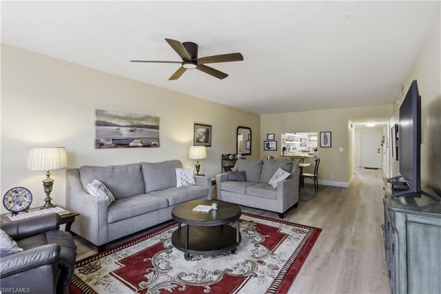 3371 N Key DR 105, North Fort Myers, FL 33903