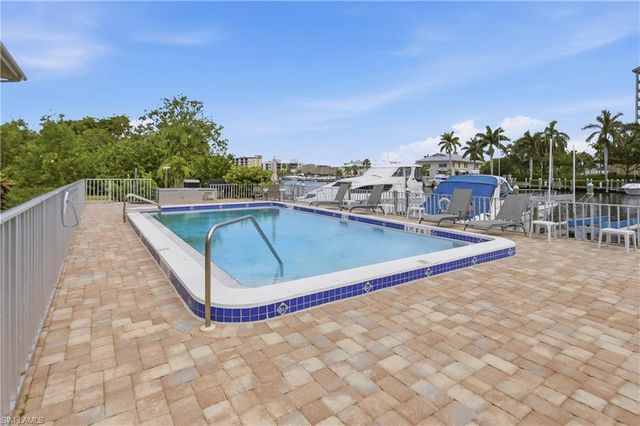3371 N Key DR 105, North Fort Myers, FL 33903