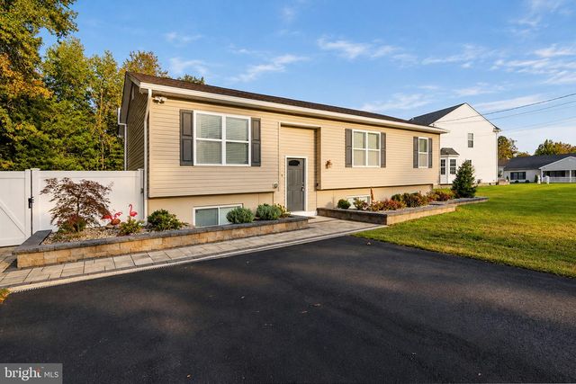 1128 S MALLARD RD, Glassboro, NJ 08028