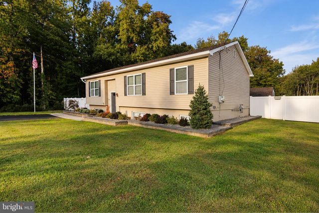 1128 S MALLARD RD, Glassboro, NJ 08028