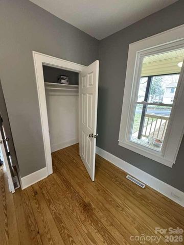 121 Falls Road, Badin, NC 28009