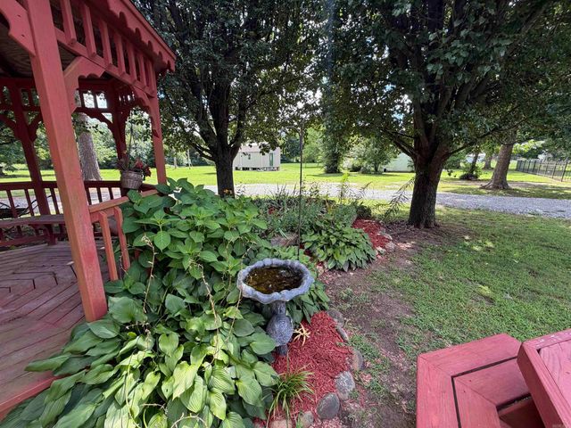 731 E Center, Cave City, AR 72521