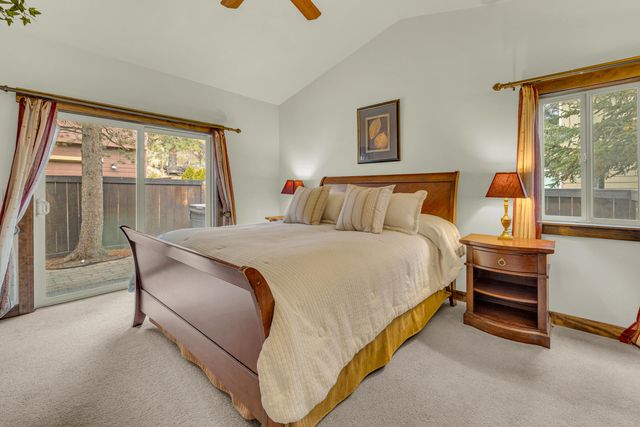 61429 Linton Loop, Bend, OR 97702