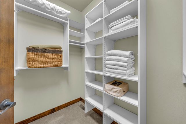 61429 Linton Loop, Bend, OR 97702