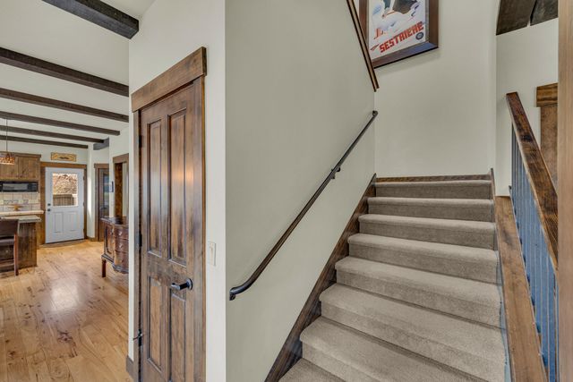 61429 Linton Loop, Bend, OR 97702