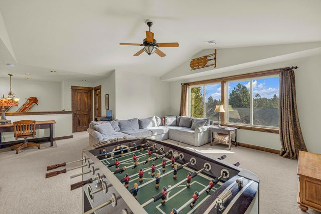 61429 Linton Loop, Bend, OR 97702