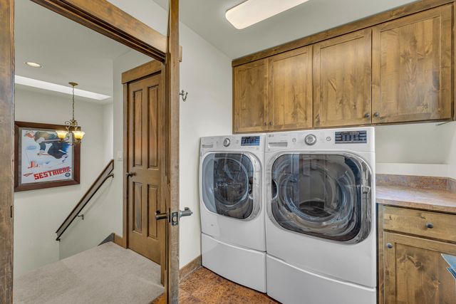 61429 Linton Loop, Bend, OR 97702