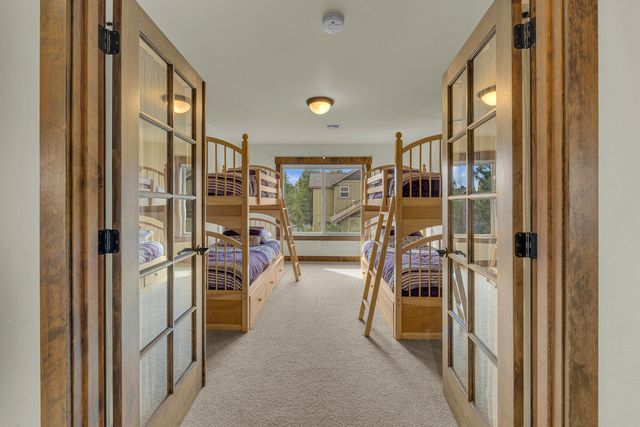 61429 Linton Loop, Bend, OR 97702