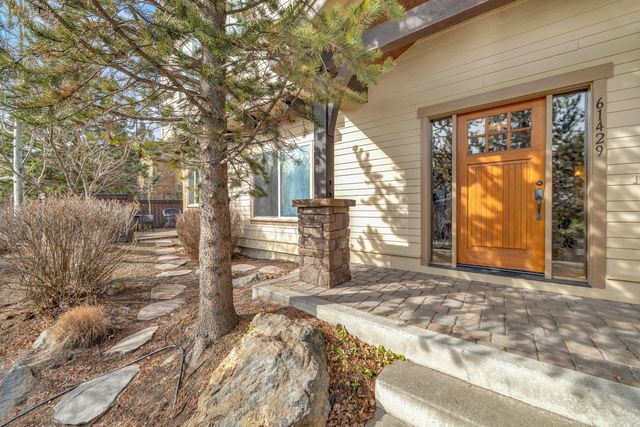 61429 Linton Loop, Bend, OR 97702