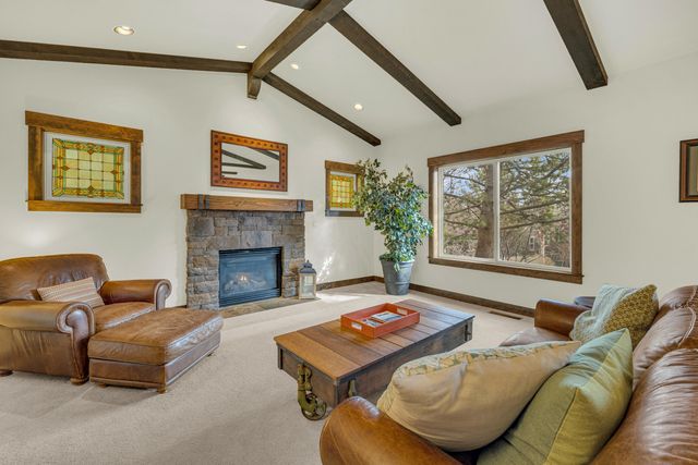 61429 Linton Loop, Bend, OR 97702