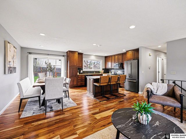 13202 S 33 Street, Bellevue, NE 68123