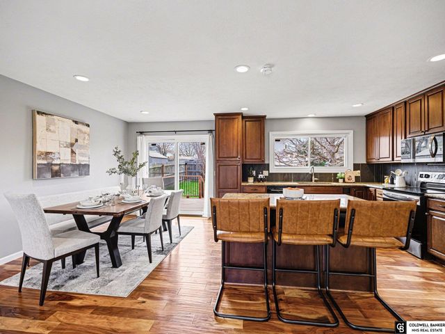 13202 S 33 Street, Bellevue, NE 68123