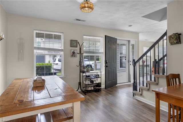 407 Kings GATE, Chesapeake, VA 23320