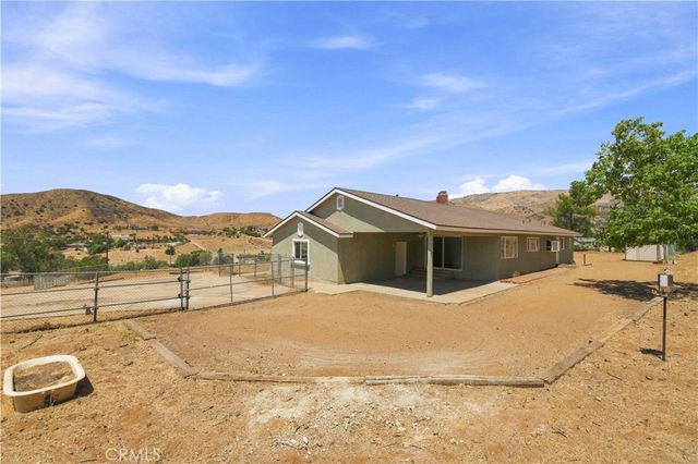 4545 Fairlane Street, Acton, CA 93510