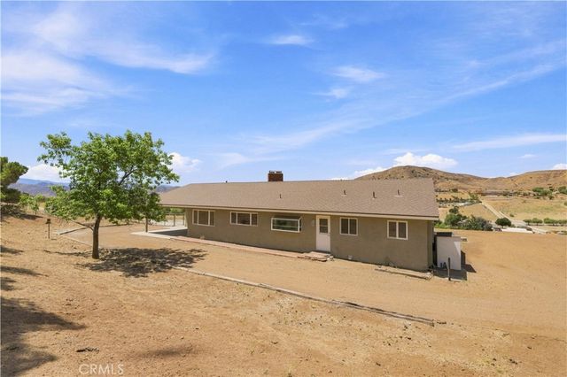 4545 Fairlane Street, Acton, CA 93510