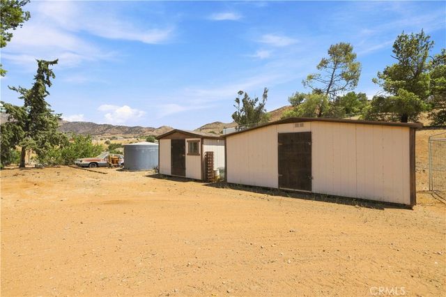 4545 Fairlane Street, Acton, CA 93510