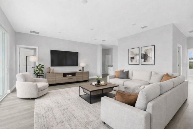 405 LOVELAND BOULEVARD, Port Charlotte, FL 33954