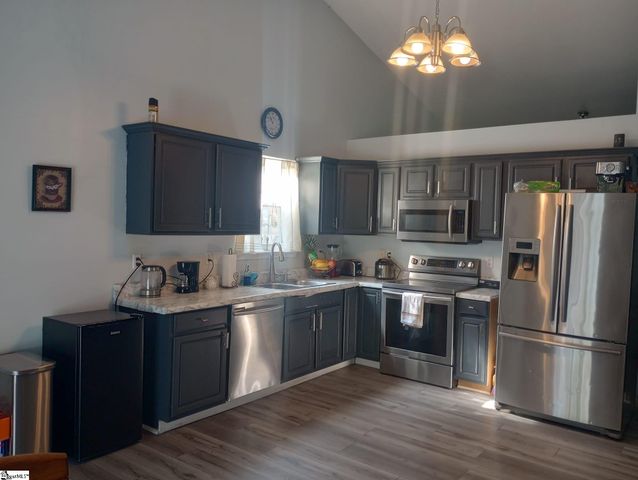 22 Dill Creek Court, Greer, SC 29650