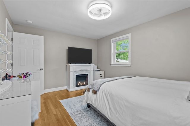 23 Southwood Drive, Cumberland, RI 02864