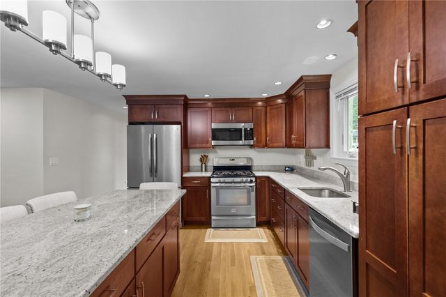 23 Southwood Drive, Cumberland, RI 02864