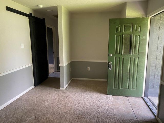 614 S Erwin St, Brazoria, TX 77422